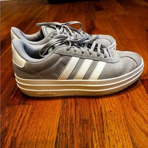 Adidas women’s VL Court Bold 7.5